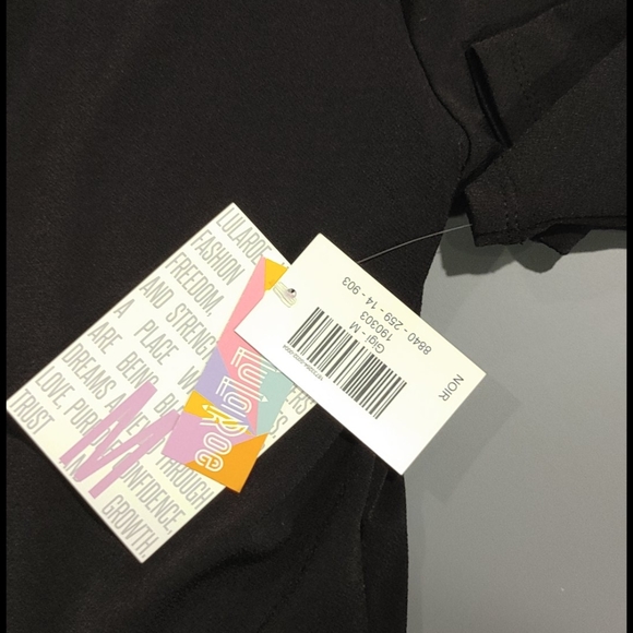 LuLaRoe Black Noir Gigi Medium - Picture 2 of 2